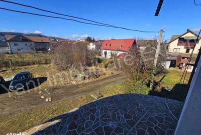Casă cu 3 camere cu Teren 290 Mp în Central - 3
