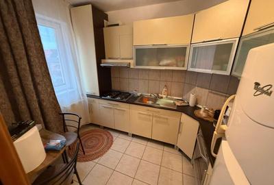 Apartament cu 3 camere decomandat în Dumbrăvița - 3