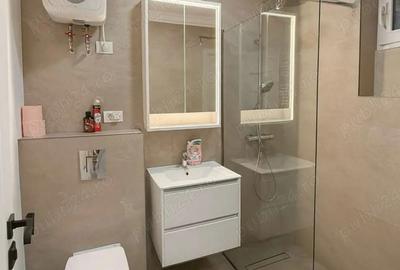 Apartament cu 3 camere decomandat în Gorjului