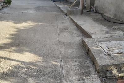 Casă cu 4 camere în Eforie