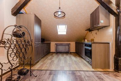 Apartament central, 160 mp, curte cu loc de barbeque, terasa - 6
