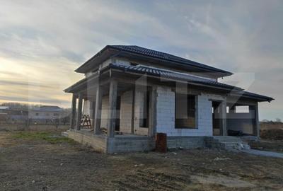Casă cu 4 camere cu Teren 423 Mp în Podari - 7