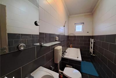 Apartament cu 2 camere decomandat în Rogerius - 7