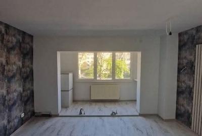 Apartament cu 2 camere decomandat în Independenței - 6