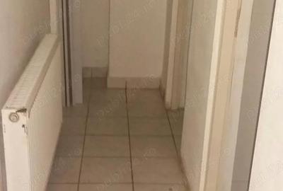 Spațiu comercial, de 128 mp, în Central - 1