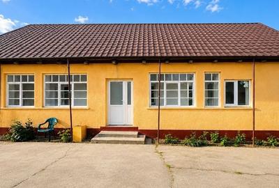 Casă cu 3 camere cu Teren 2233 Mp în Sânmartin - 2