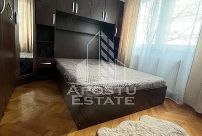 Apartament cu 3 camere, decomandat, etajul 1 , renovat, zona Sagului - 3
