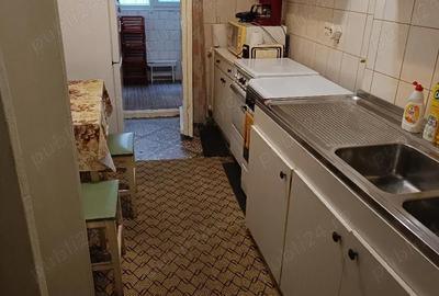 Apartament cu 3 camere decomandat în Circumvalațiunii - 4