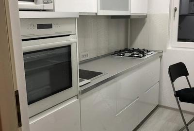 Apartament cu 3 camere semidecomandat în Central - 6