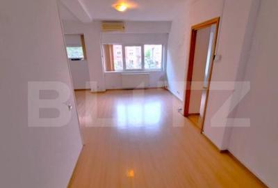 Spa?iu comercial de inchiriat 100 mp, ultracentral, zona U - 8