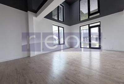 Casă individuală cu 5 camere cu Canalizare în Odăile - 1