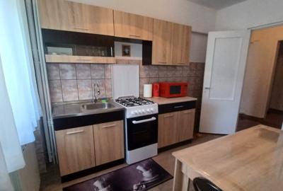 Inchiriez apartament 2 camere decomandat Strada Corneliu Gavrilov - 4