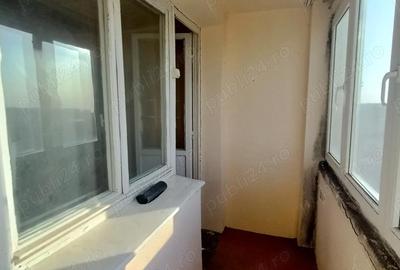 Apartament cu 2 camere decomandat în Cetății - 4