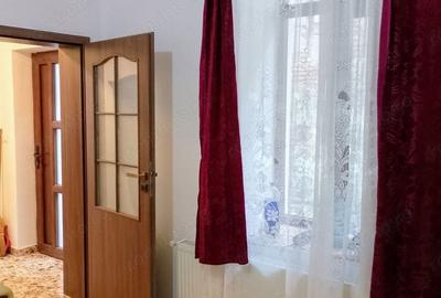 Casă cu 2 camere cu Teren 50.5 Mp în Traian - 9
