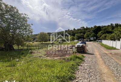 Teren de 720 mp, în Central