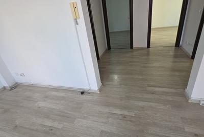 Apartament cu 3 camere semidecomandat în Libertății - 4