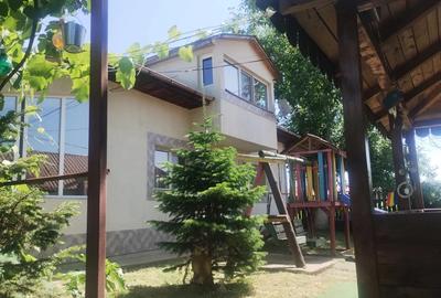 Casă cu 5 camere în Malu - 3