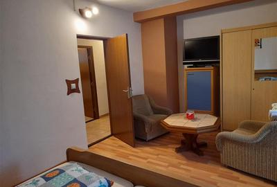 Hotel/Pensiune, de 1,100 mp, în Sud-Est - 9