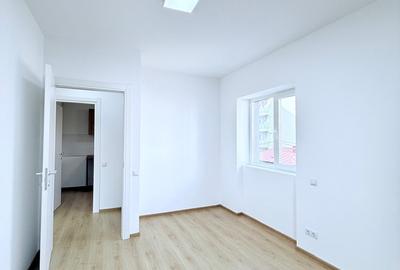 Apartament cu 4 camere semidecomandat în 13 Septembrie - 3