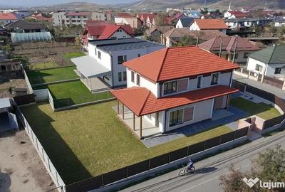 Casă cu 5 camere cu Teren 601 Mp în Central - 17