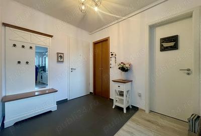 Apartament cu 2 camere decomandat în Tractorul - 8