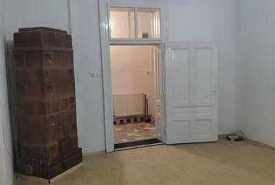 Casa pretabila locuinta sau birou, Central, Brasov - 13