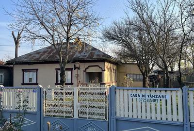 Casă cu 6 camere cu Teren 900 Mp în Ulmeni - 1