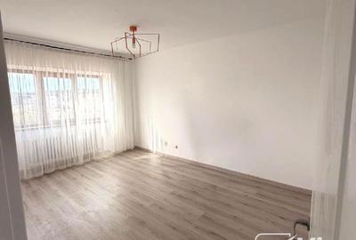 Apartament cu 3 camere decomandat în Gară - 2