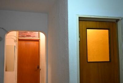 Piata Delfinului, urgent, proprietar - 7