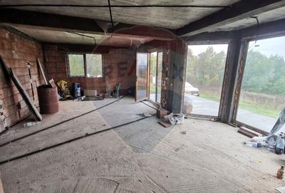 Casă cu 5 camere cu Teren 6400 Mp în Copalnic-Mănăștur - 8