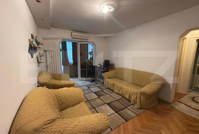 Apartament cu 2 camere semidecomandat, mobilat în Nord