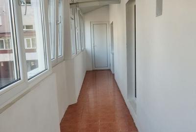 Apartament cu 2 camere decomandat în Dosu Bricii