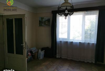 Casă cu 4 camere cu Teren 1978 Mp în Acățari - 7