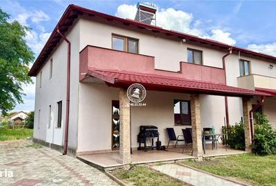 Casă cu 4 camere în Popricani