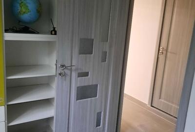 Apartament cu 3 camere decomandat în Central - 1
