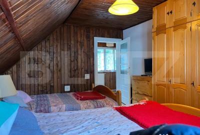 Casă cu 3 camere cu Teren 2243 Mp în Central - 4