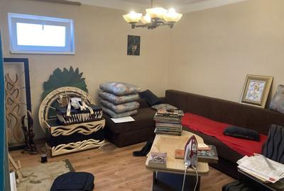 Casă cu 3 camere în Km 5 - 3