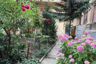 Casă cu 2 camere cu Teren 200 Mp în UTA - 8