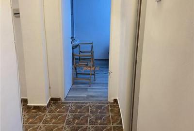 Apartament 2 camere , zona centrala - Scoala nr 10,etaj 2/8 - 13