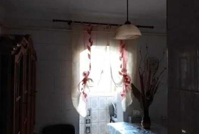 Apartament cu 2 camere decomandat în Nufărul - 6