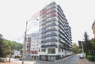 Spațiu comercial, de 195 mp, în Central - 2