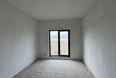 Casă cu 3 camere în Central - 2