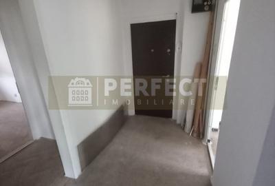 Apartament cu 3 camere decomandat în Vest - 2