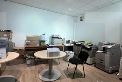 Spațiu comercial, de 660 mp, în Mehala - 3