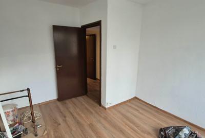 Apartament cu 3 camere semidecomandat în Colentina - 6