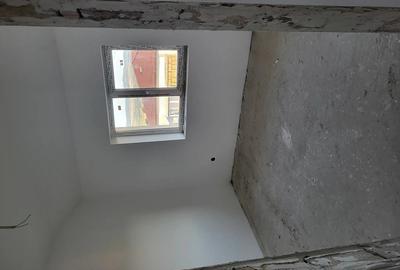 Vand apartament 2 camere (40m2), mansarda. - 6