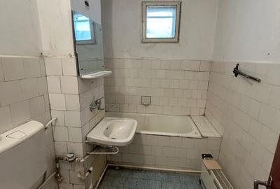 Comision Zero, Apartament 2 camere 55mp, Plantelor et. 2/4 - 8