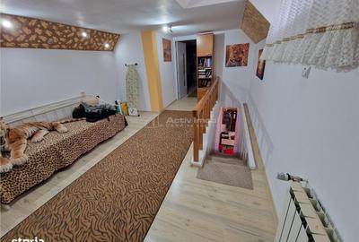 Casă cu 7 camere cu Teren 600 Mp în Central - 7