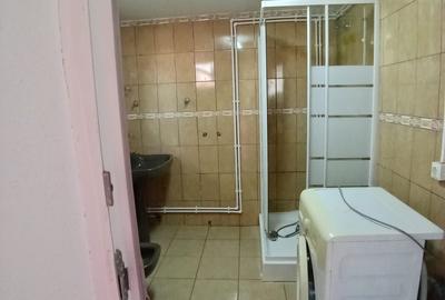 Apartament cu 3 camere decomandat în Central - 3
