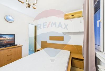 Apartament cu 4 camere de vanzare - Zona Nicolae Grigorescu - 22